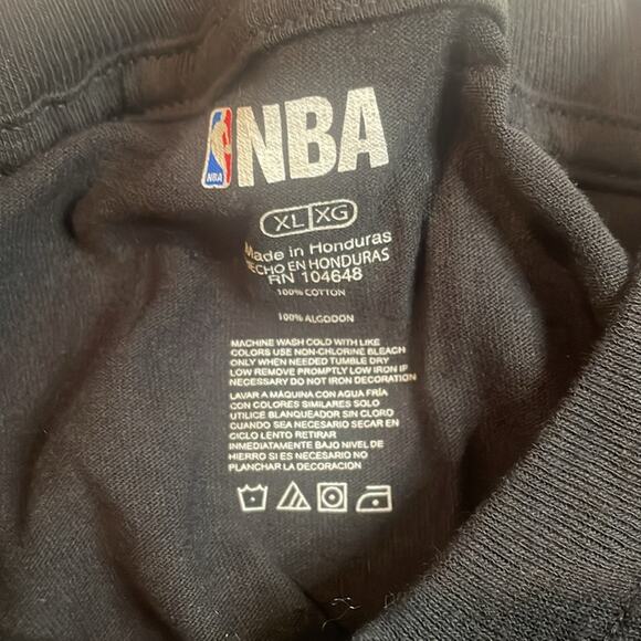 NWT men’s NBA black Celtics tshirt - Picture 5 of 5